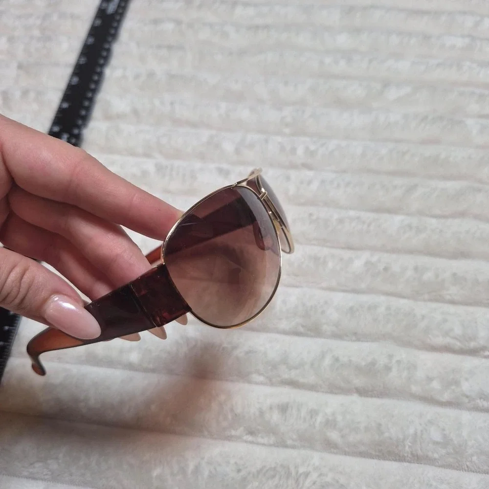 Womens Gold Tone‎ Aviator Sunglasses Brown Gradient Lens Tortoise Temples